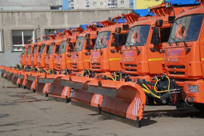 Новосибирск получил новую технику для уборки города