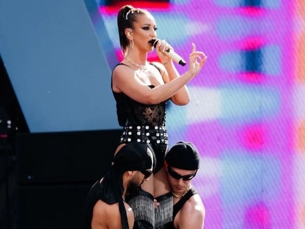 Накануне выступления Ольги Бузовой глава Союза отцов  предложил ввести дресс-код для артистов