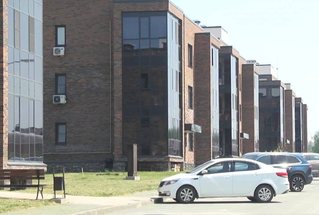 Жители поселка Ложок под Новосибирском второй год подряд остаются летом без воды