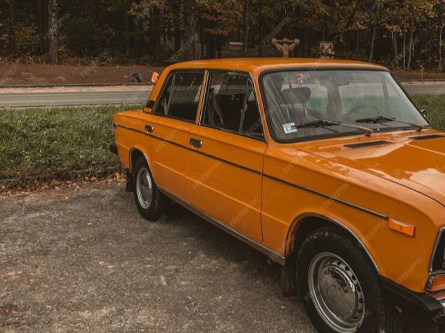 Больше сотни брошенных автомобилей эвакуировали с улиц Новосибирска за шесть месяцев текущего года