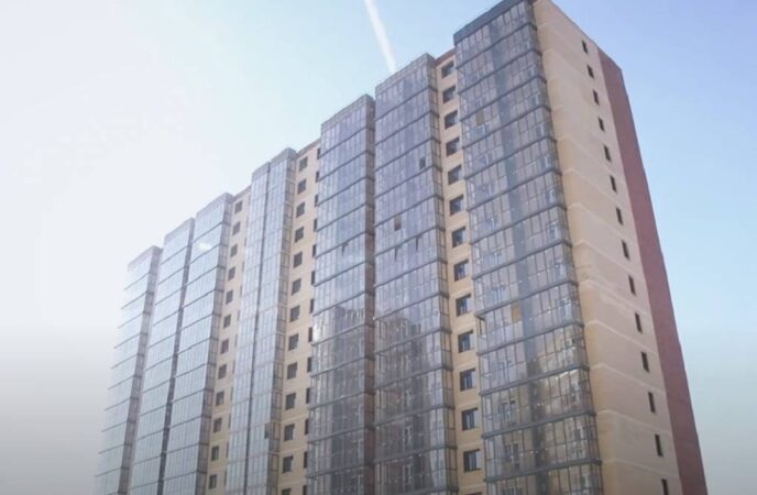 Скандальные долгострои в микрорайоне Закаменский и на улице Вилюйской сдадут в этом году