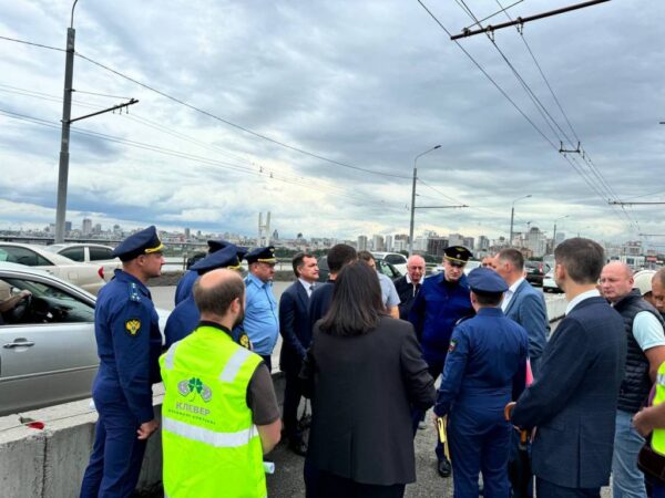 Мэрия Новосибирска ответила на претензии по ремонту мостов