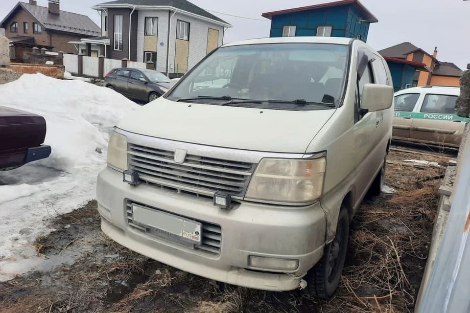 В Новосибирской области автомобиль должника по алиментам выставили на торги