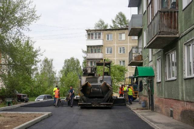 В Новосибирске в 2022 году благоустроили почти 300 дворов