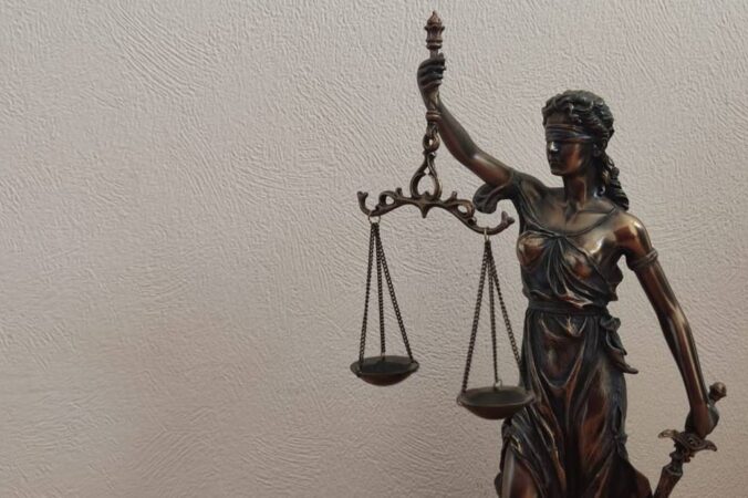 В Новосибирске начали судить семью из Самары по делу о похищении 18-летней студентки