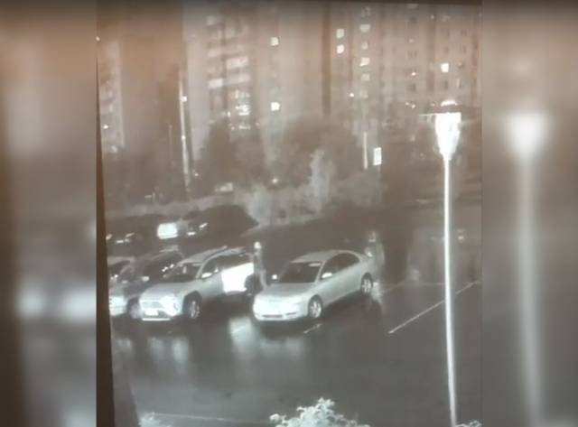 В Новосибирске расстрел бизнесмена киллером попал на видео