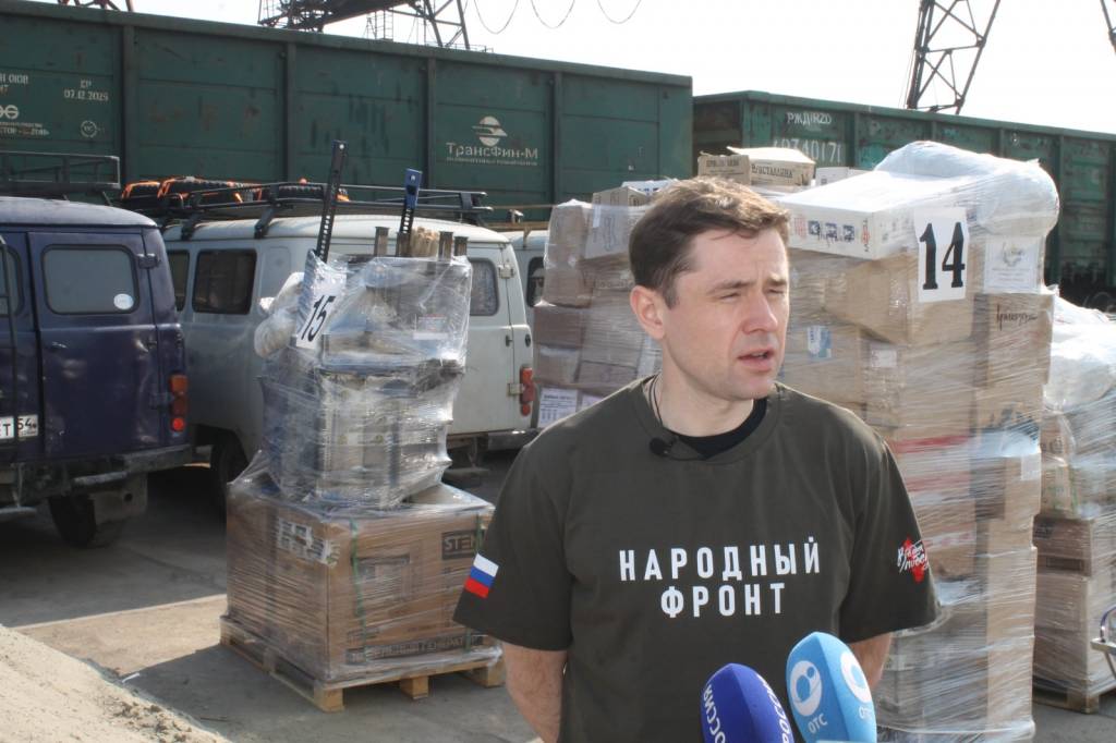 Из Новосибирска на Донбасс отправился очередной караван гуманитарной помощи