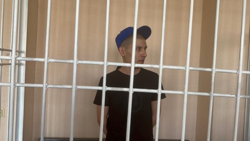 В Новосибирске начали судить мигранта за убийство 17-летней школьницы