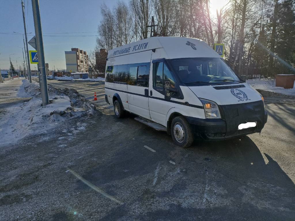 В Новосибирской области катафалк сбил 78-летнюю пенсионерку