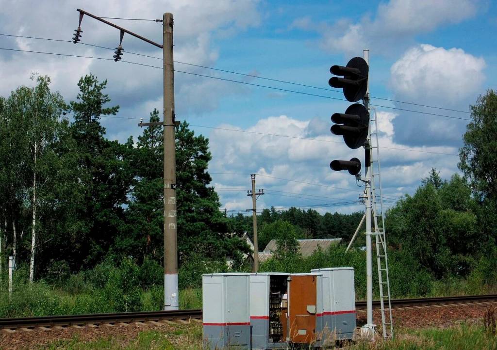 Четверым новосибирцам продлили срок содержания под стражей за диверсию на железной дороге