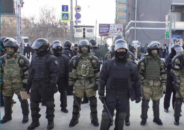 Каждый сотрудник полиции практически работает за четверых