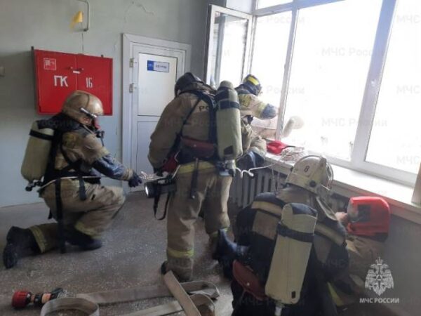 В Новосибирской области из пожара спасли 12 человек