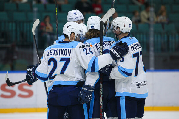 В Новосибирске стартовала продажа билетов на первый матч ХК «Сибирь» чемпионата КХЛ в новом ЛДС