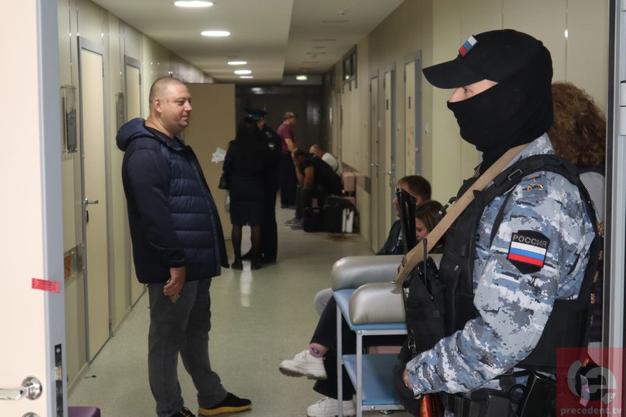 В Новосибирске суд признал законными действия приставов по выселению «Клиники 1+1»