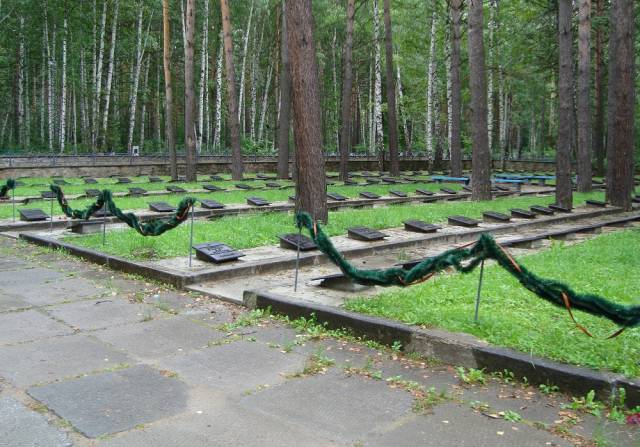 В Новосибирске за 10 млн рублей благоустроят мемориальное кладбище винов