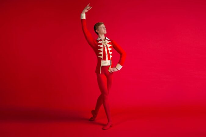 Билеты в новосибирский НОВАТ подешевели после скандала