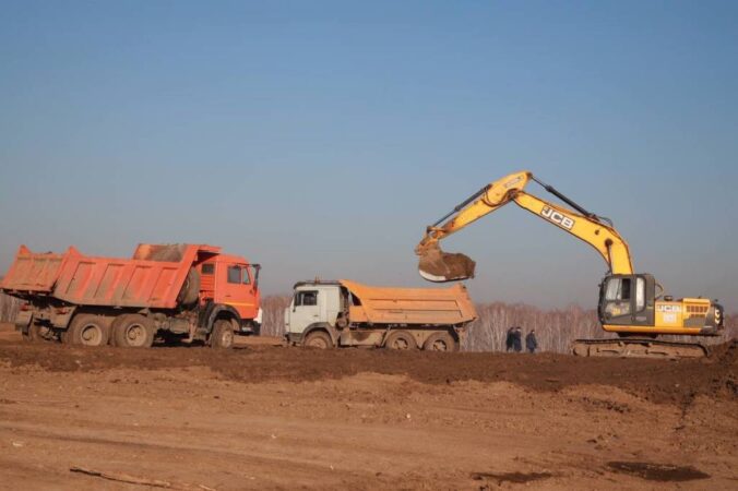 В Новосибирске рекультивируют несанкционированную свалку