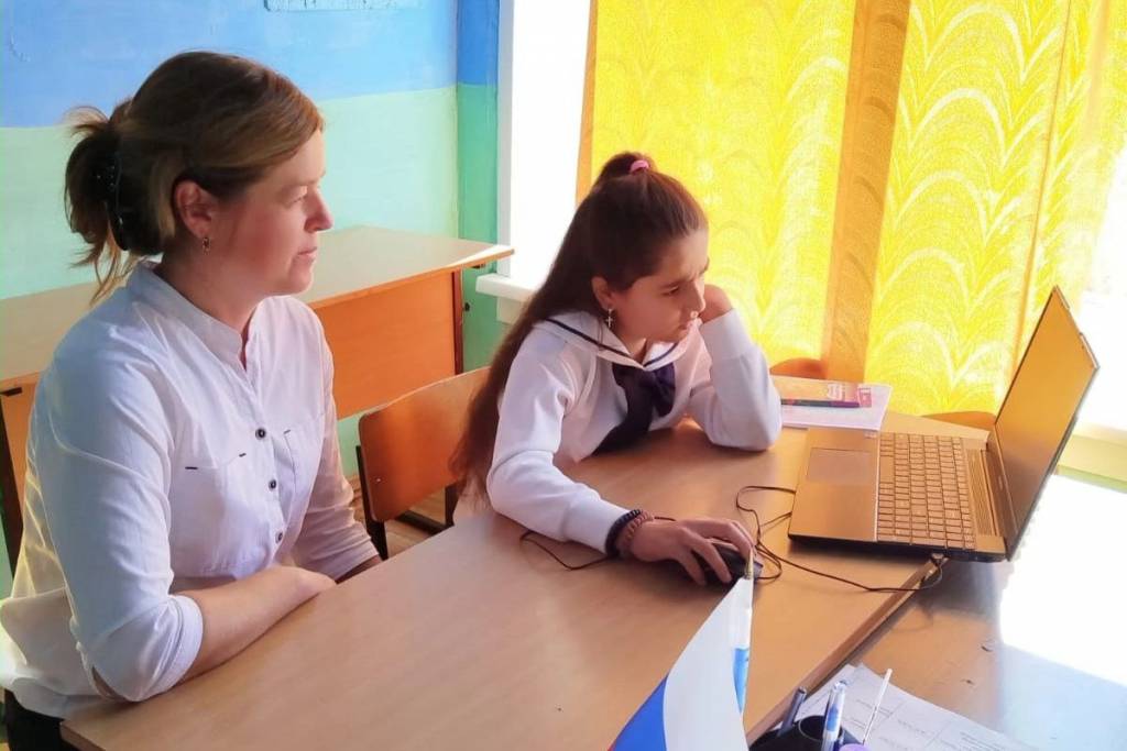 Сельская школа под Новосибирском работает для одной ученицы