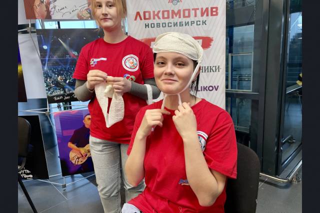 В Новосибирске прошел флешмоб ««Запусти сердце»