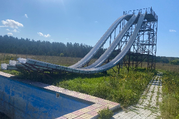 Новосибирец утонул в бассейне аквапарка