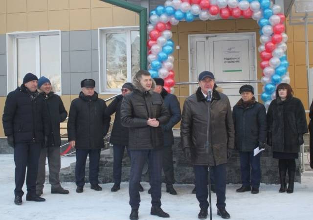 Депутаты новосибирского Заксобрания открыли новый блок стационара в ЦРБ под Новосибирском