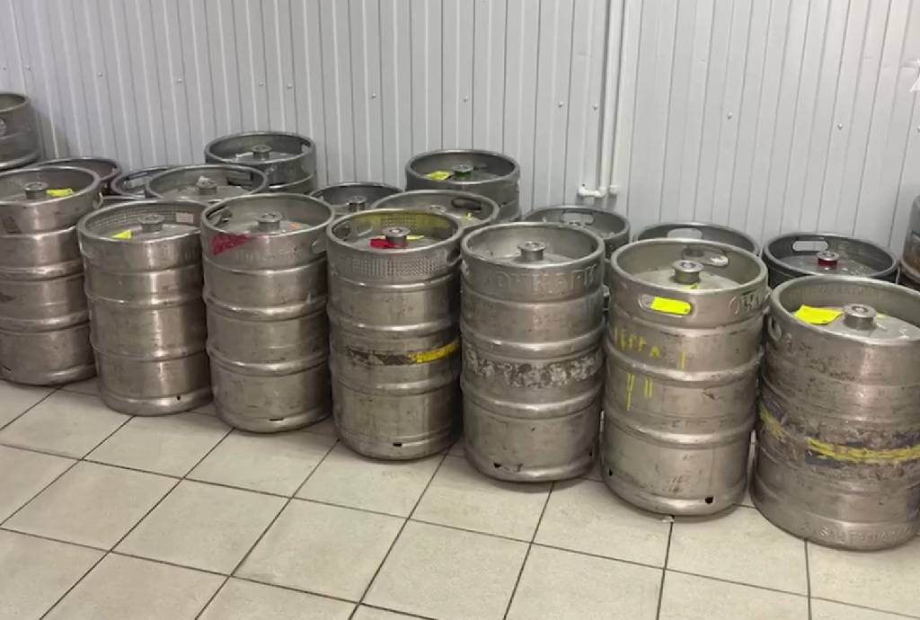 В магазинах Новосибирска разыскивают ядовитый алкогольный напиток «Мистер Сидр»