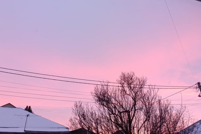 Новосибирцев предупредили о сильной гололедице после оттепели