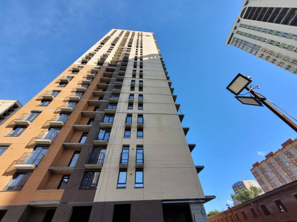 В Новосибирске задержали предпринимателя после гибели 15-летнего сына промышленного альпиниста