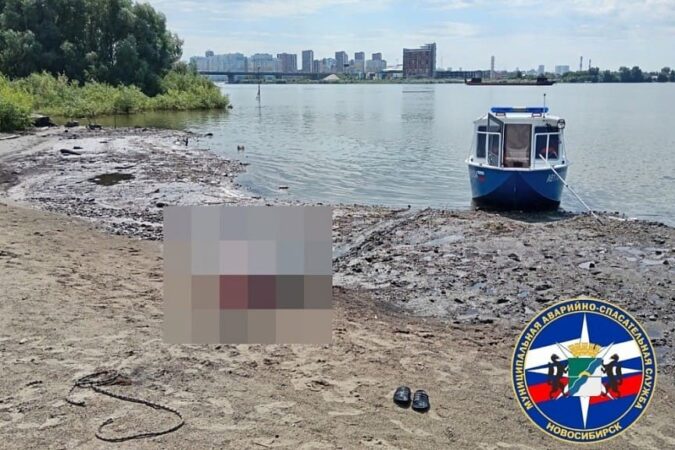 Двух мёртвых мужчин достали из воды в Новосибирске