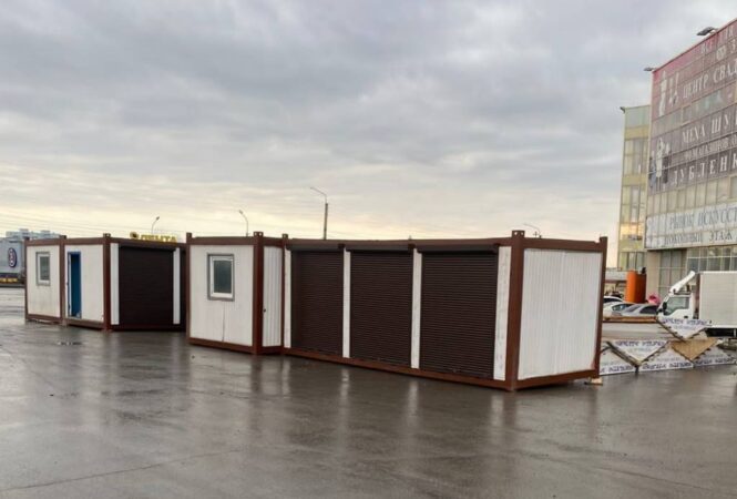 В Новосибирске арендаторы ТЦ «Дружба» грозят перекрыть ГБШ из-за размещения ярмарки по соседству