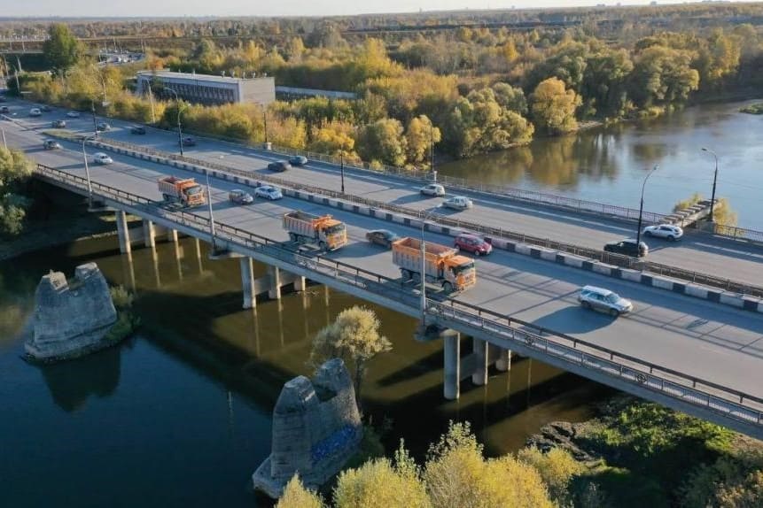 В Новосибирске начат ремонт моста через реку Иня по Бердскому шоссе