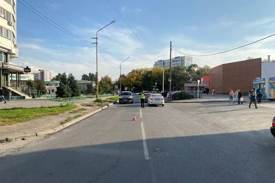 В Новосибирске автомобилист сбил 10-летнюю девочку и скрылся с места ДТП