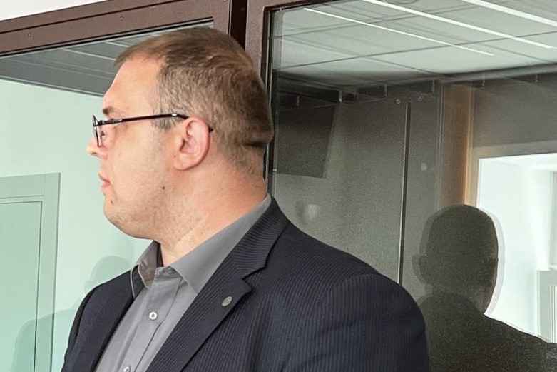 В Новосибирске присяжные оправдали обвиняемого в убийстве покупателя хозяина магазина