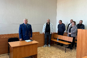 Новосибирцев осудили за сбыт контрафакта на 4 млн