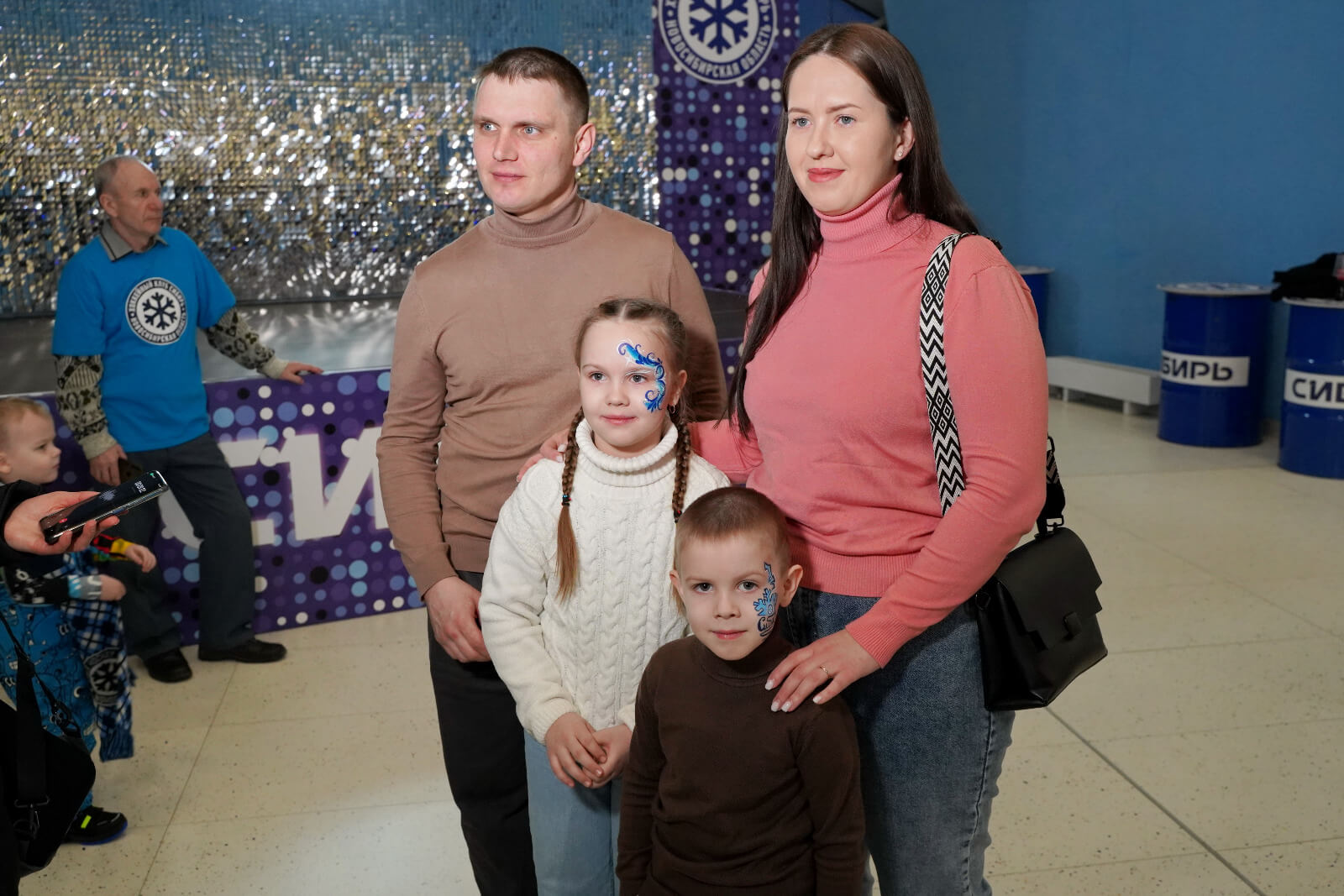 В Новосибирской области поощрили самых активных участников проекта «Всей семьей»