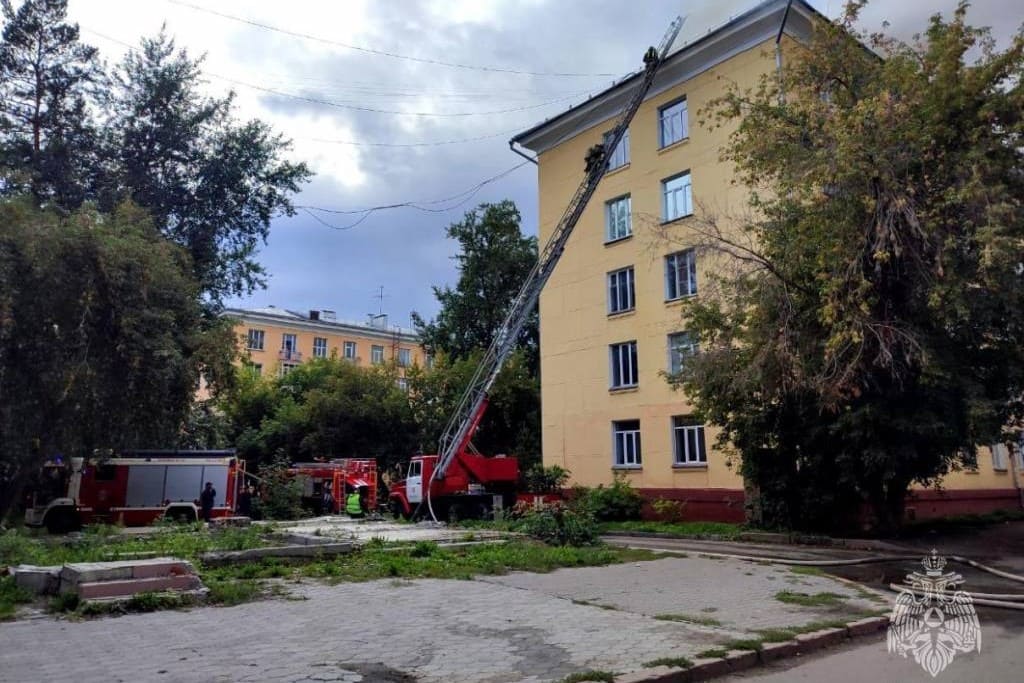 В Новосибирске людей из сгоревшей пятиэтажки разместили в маневренном фонде