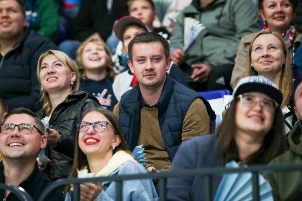 Сборная России по хоккею сыграет в новом ЛДС в Новосибирске