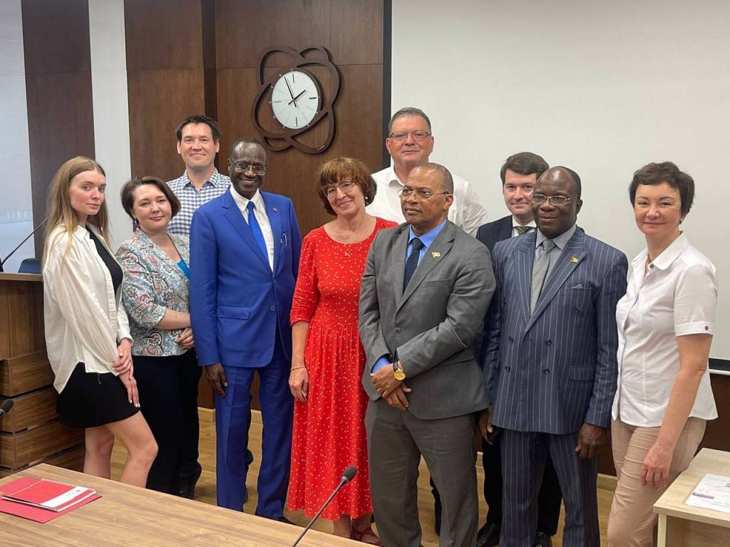 В Новосибирске послы Мали