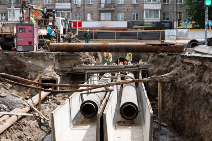 В Новосибирске СГК завершает 1 этап ремонта 50-летней теплосети около Проспекта Дзержинского