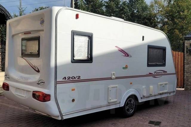 В Новосибирске выставили на продажу дом на колесах за 1