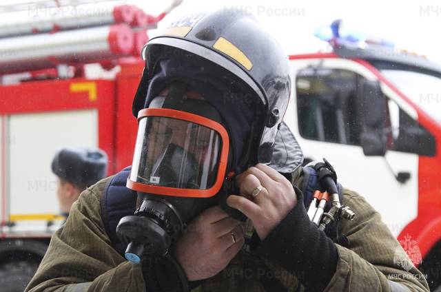 В Новосибирске на одном из предприятий произошла утечка аммиака