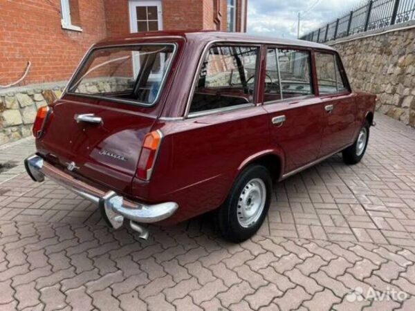 Раритетную Lada продают за 6 миллионов в Новосибирске