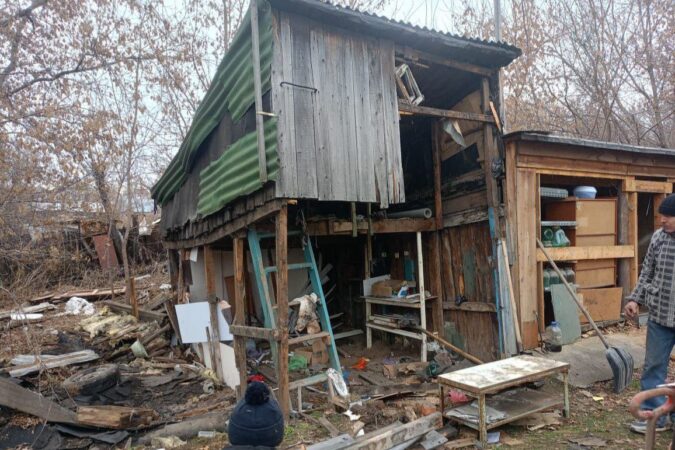 В трех районах Новосибирска снесли незаконные постройки