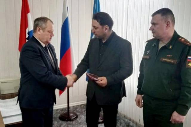 Погибшего в зоне СВО добровольца из Новосибирской области наградили орденом Мужества посмертно