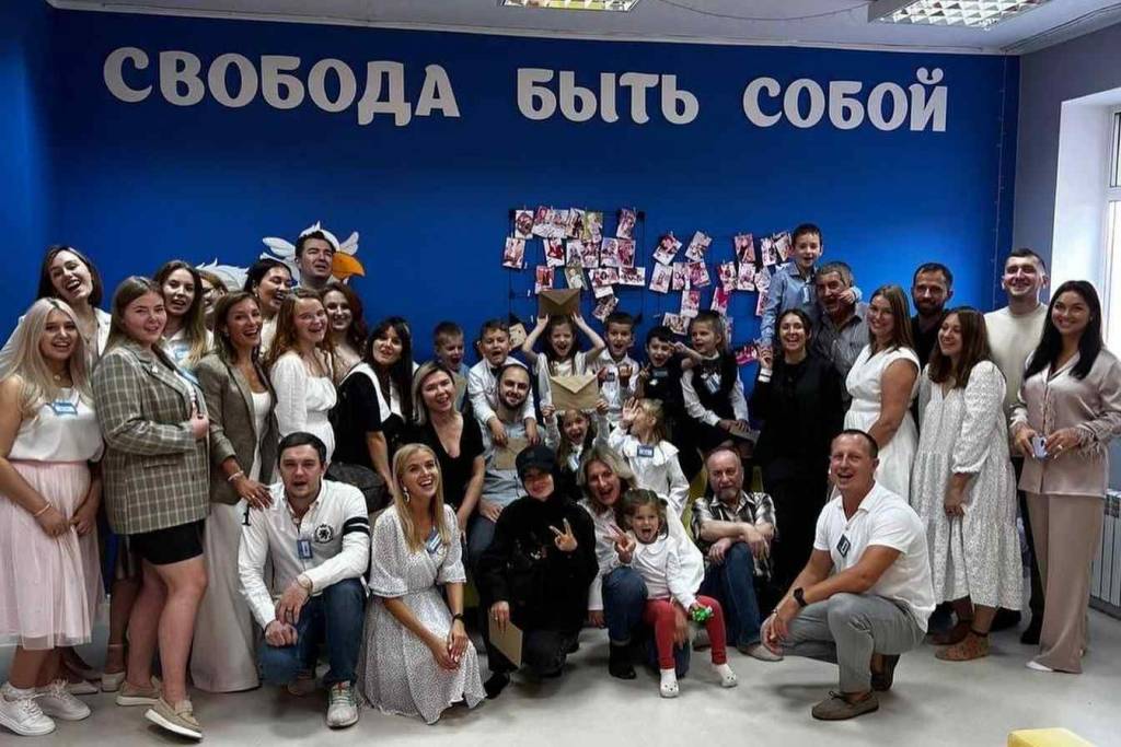 В Новосибирске родители попросили Бастрыкина проверить частную школу «Белая ворона»