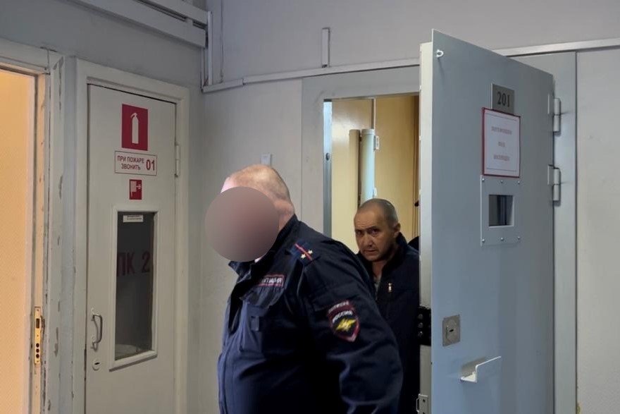 В Новосибирске суд продлил арест экс-бойцу ЧВК «Вагнер»