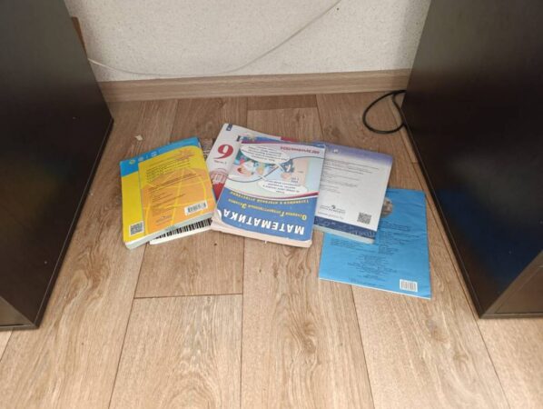 Школу в Маслянинском районе обязали обеспечить детей учебниками