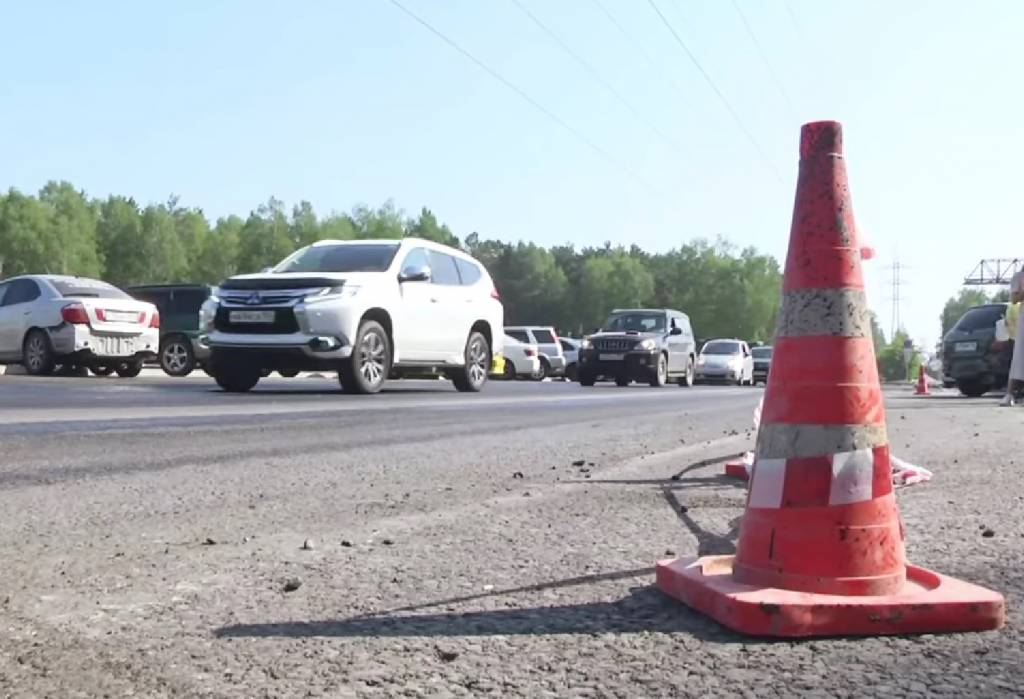 В Новосибирске отремонтируют дороги Советского района на 600 миллионов рублей