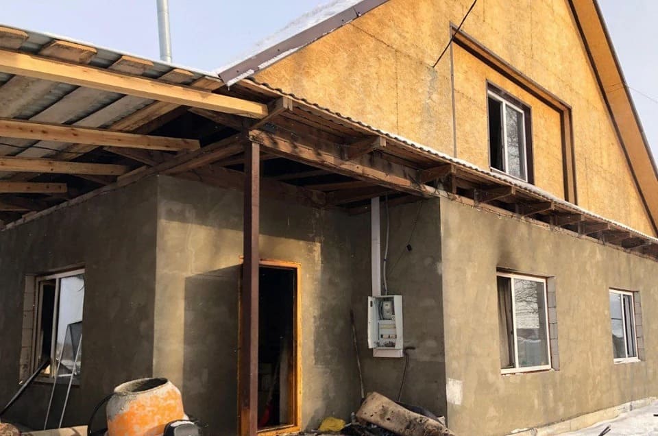 В Новосибирской области 7-летний ребёнок спасся из горящего дома благодаря пожарному извещателю