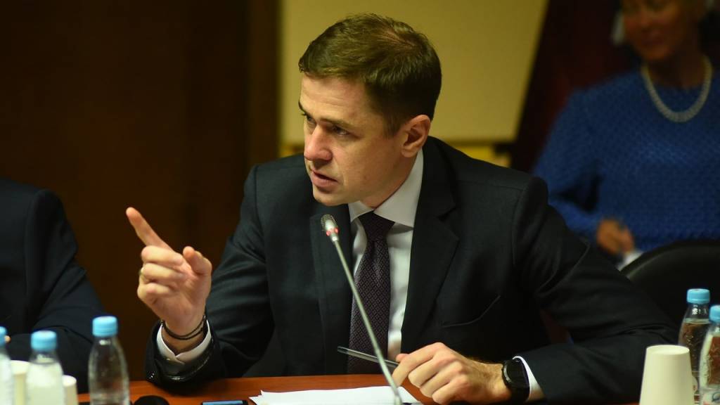 Новосибирский депутат Госдумы Аксененко прокомментировал отмену комиссии за оплату услуг ЖКХ